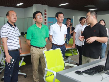 �й���(li��n)�I(l��ng)��(d��o)���^�³��k����